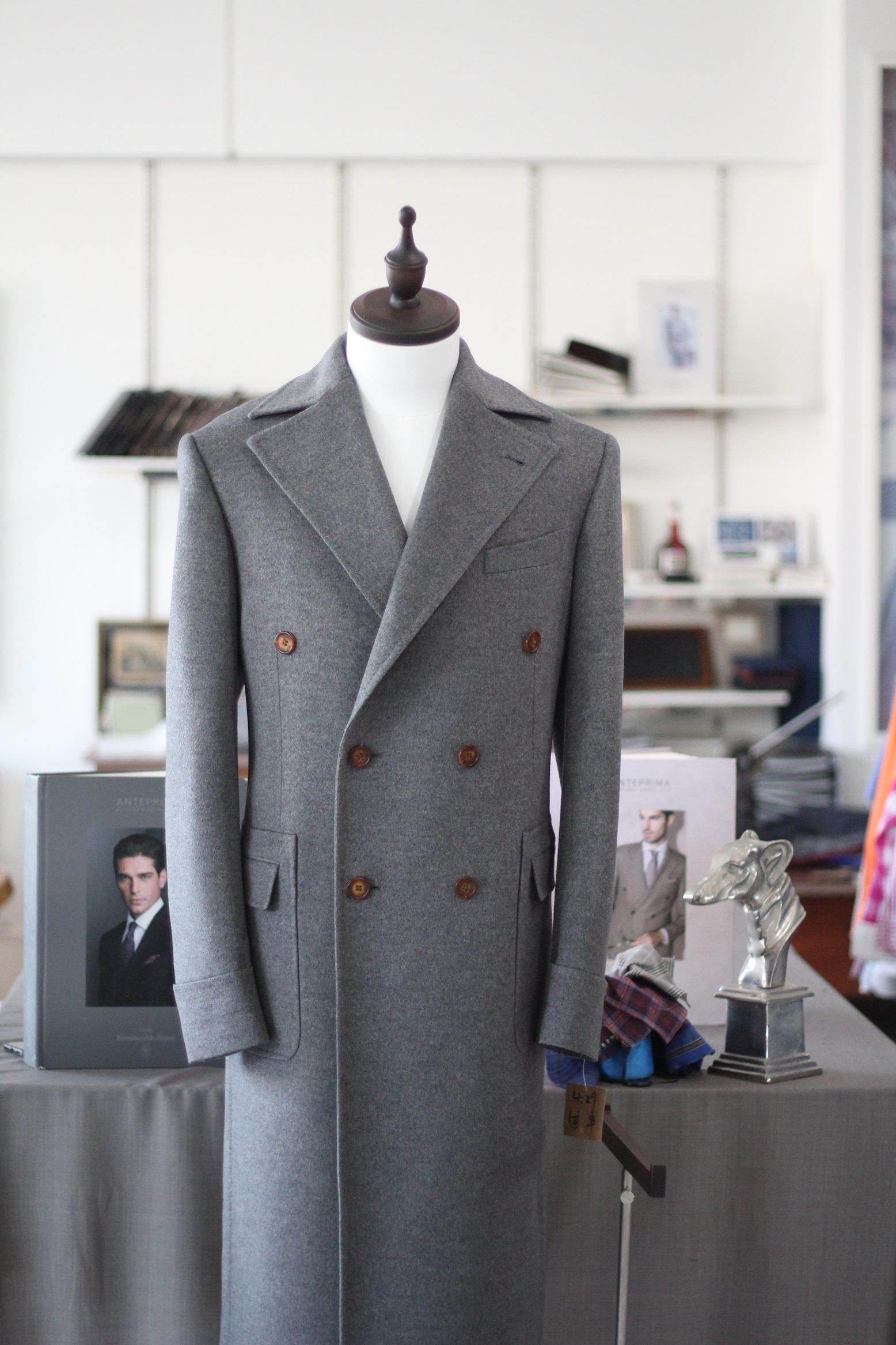 马球大衣（polo coat）编号：95008  包工包料880元一件  客供面料800元一件